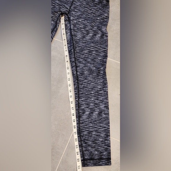 Lululemon Wunder Under Hi Rise Dramatic Static Size 4 - Picture 6 of 9